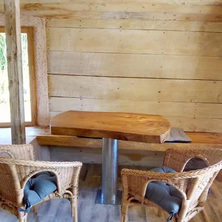 De Lodge Moon-sur-Elle